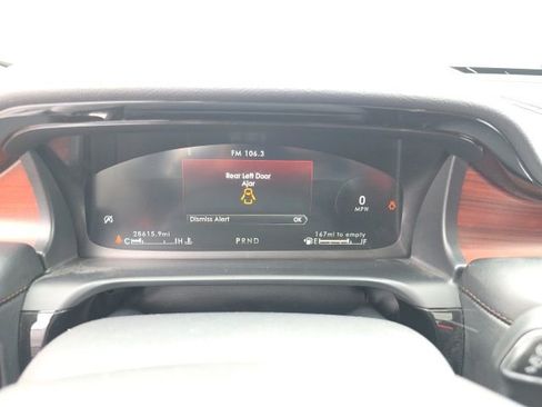 Used 2023 Lincoln Aviator Reserve w/ Equipment Group 201A image 15