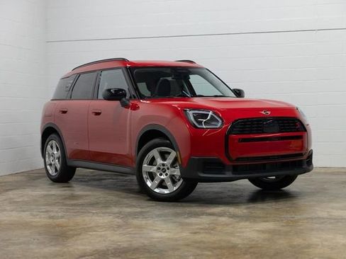 Certified 2025 MINI Cooper Countryman S w/ Comfort Package Max image 5