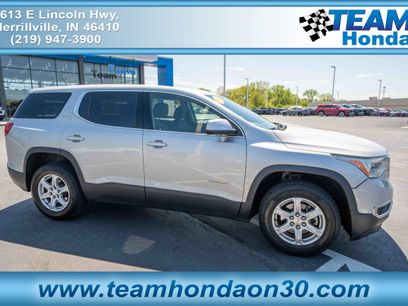 Used 2017 GMC Acadia SLE w/ LPO, Floor Liner Package