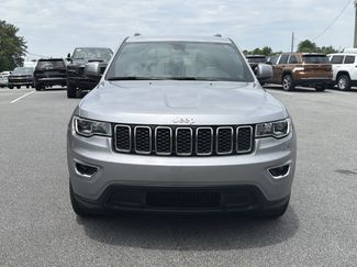 Used 2020 Jeep Grand Cherokee Laredo RWD video 2
