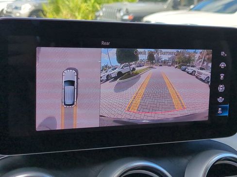 Used 2022 Mercedes-Benz GLC 300 GLC 300 image 20