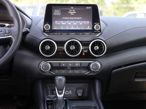 Used 2024 Nissan Sentra SV FWD image 24
