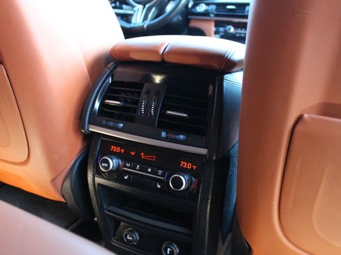 Used 2017 BMW X5 M image 14