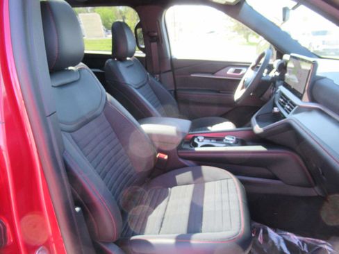 New 2026 Ford Explorer ST-Line AWD/4WD image 19