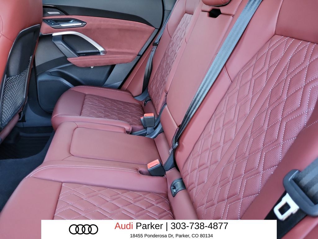 Used 2025 Audi SQ5 Premium Plus AWD/4WD image 8