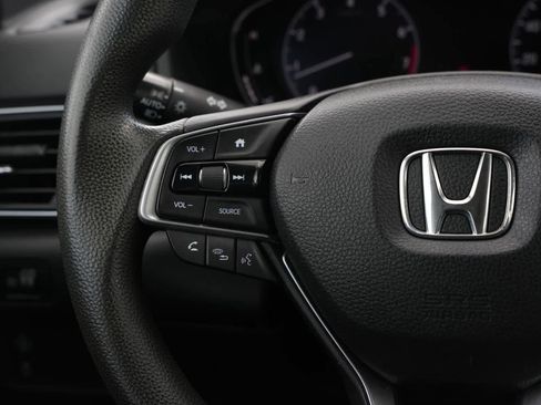 Used 2018 Honda Accord LX image 8