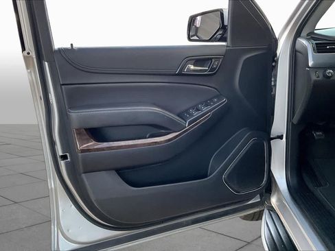 Used 2019 Chevrolet Tahoe LS RWD image 20
