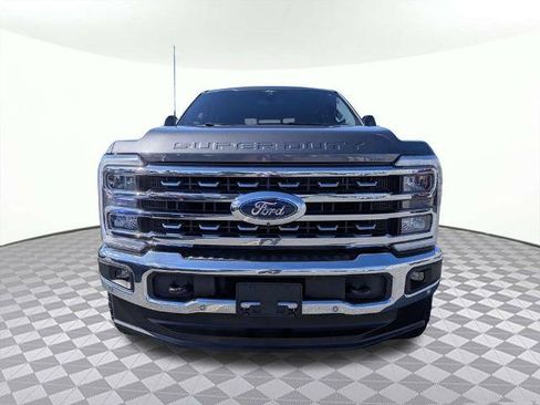 Certified 2025 Ford F350 Lariat w/ Lariat Ultimate Package AWD/4WD image 8