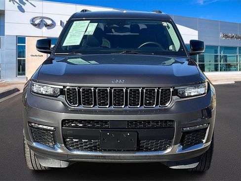 Used 2022 Jeep Grand Cherokee L Limited image 3