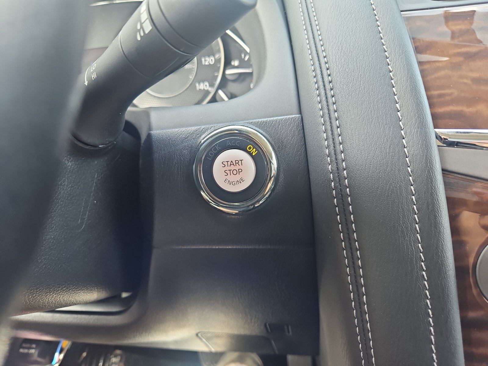 Used 2020 Nissan Armada SV w/ Driver Package AWD/4WD image 25