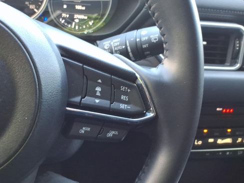 Used 2025 MAZDA CX-5 AWD 2.5 S w/ Preferred Package image 13