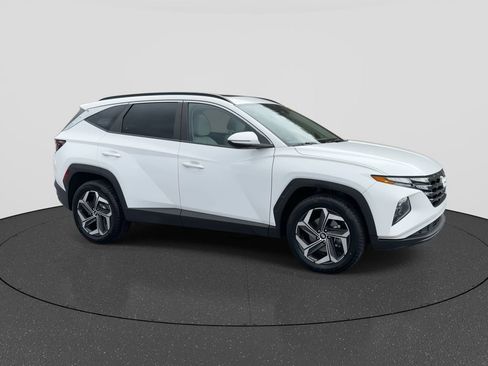 Used 2023 Hyundai Tucson SEL w/ Convenience Package image 2