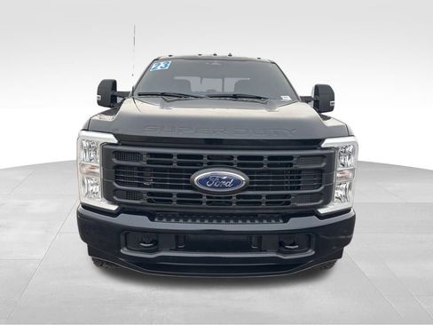 Used 2023 Ford F350 XL w/ XL Off-Road Package image 8
