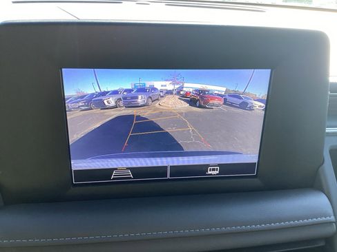 Used 2023 Chevrolet Suburban LS image 17