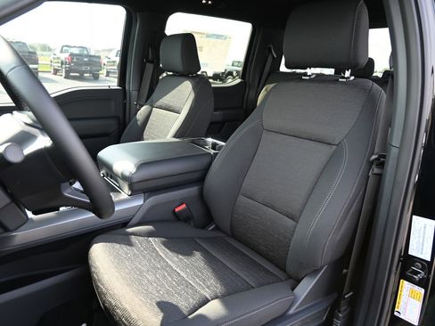 New 2026 Ford F150 XLT RWD image 34