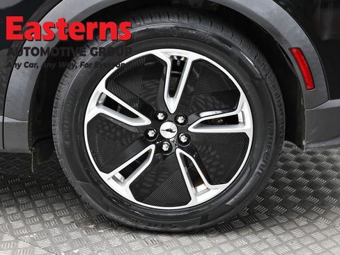 Used 2021 Ford Mustang Mach-E Select w/ Comfort/Appearance Package image 8