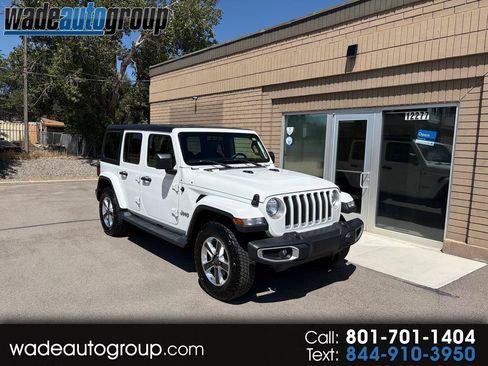 Used 2018 Jeep Wrangler Unlimited Sahara w/ Cold Weather Group AWD/4WD image 1