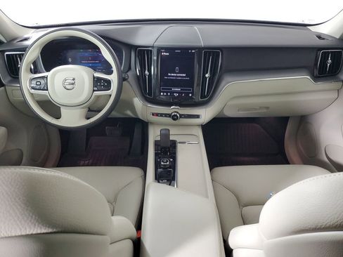 Certified 2024 Volvo XC60 B5 Core w/ Protection Package Premier image 17