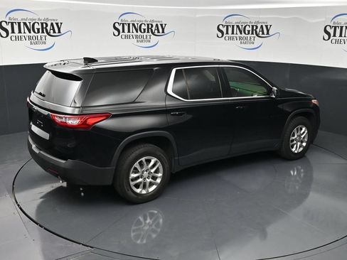 Used 2021 Chevrolet Traverse LS w/ LPO, Blackout Package FWD image 18