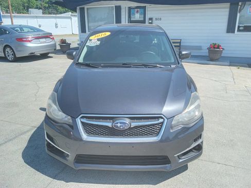 Used 2016 Subaru Impreza 2.0i Premium AWD/4WD image 2
