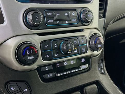 Used 2018 GMC Yukon SLT w/ Open Road Package image 16
