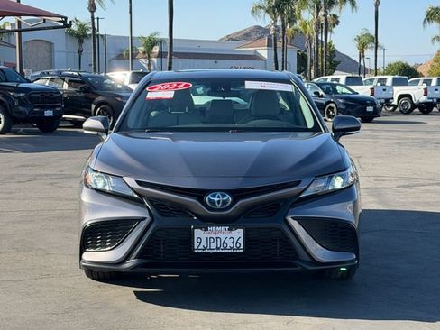 Used 2024 Toyota Camry SE FWD image 2