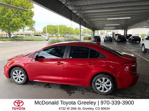Used 2021 Toyota Corolla LE FWD image 8