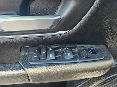 Used 2021 RAM 1500 Big Horn AWD/4WD image 34