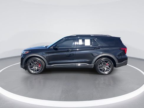 Used 2025 Ford Explorer ST w/ Sun And Sound Package image 5