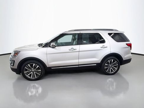 Used 2017 Ford Explorer Platinum AWD/4WD image 6