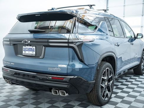 New 2026 Chevrolet Traverse High Country image 5