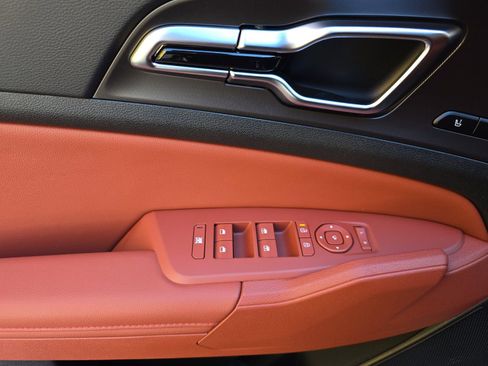 New 2026 Kia Sportage SX image 11