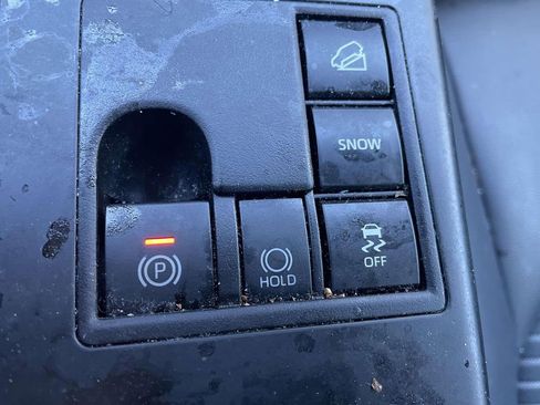 Used 2024 Toyota Highlander XSE image 44