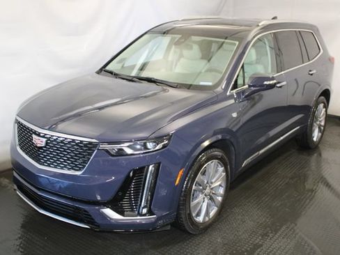 Used 2024 Cadillac XT6 Premium Luxury AWD/4WD image 1