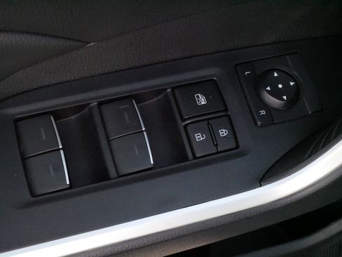 Certified 2024 Toyota RAV4 XLE AWD/4WD image 19