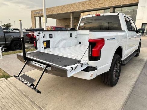 New 2025 Ford F150 Lightning Flash image 19