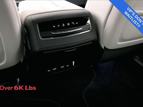 Used 2026 Cadillac Escalade V image 32