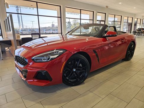 Used 2019 BMW Z4 sDrive30i w/ M Sport Package image 1