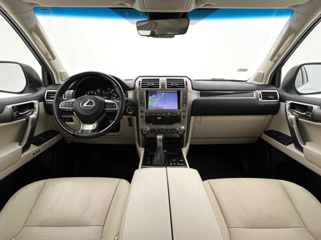 Used 2020 Lexus GX 460 Premium w/ Premium Package AWD/4WD image 24
