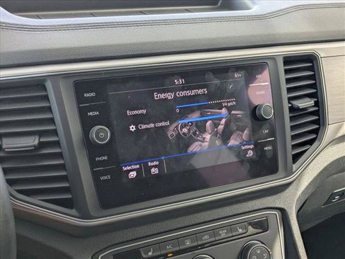 Used 2018 Volkswagen Atlas SE FWD image 12