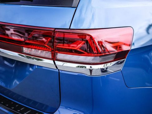 New 2026 Volkswagen Atlas SE image 13