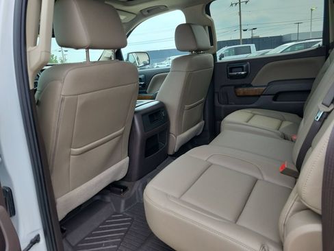 Used 2018 GMC Sierra 1500 SLT AWD/4WD image 13