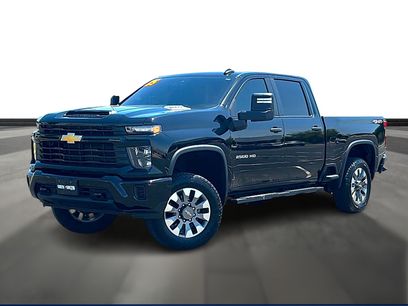 Used 2025 Chevrolet Silverado 2500 Custom w/ Custom Convenience Package