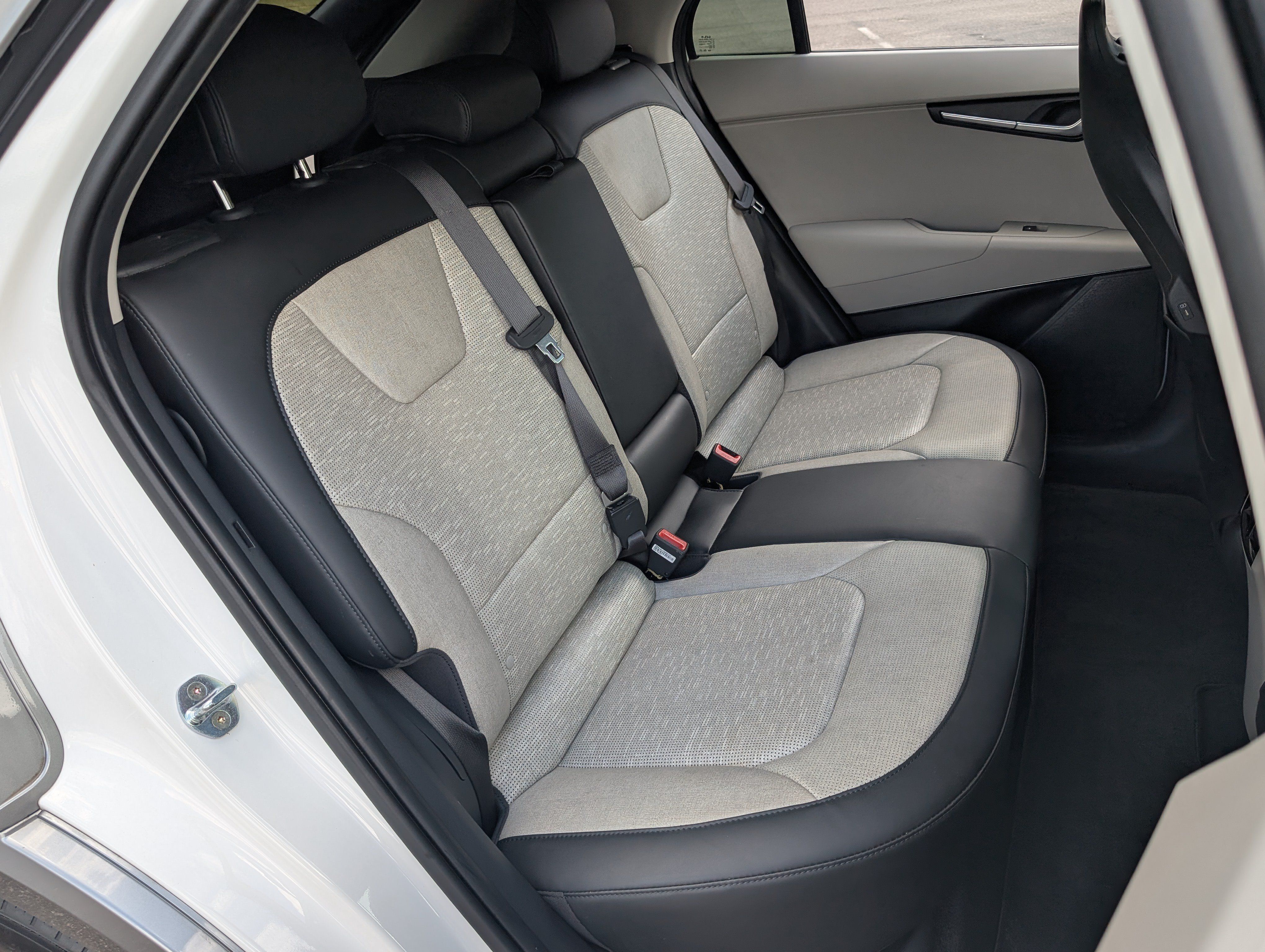 Used 2023 Kia Niro Wave FWD image 21