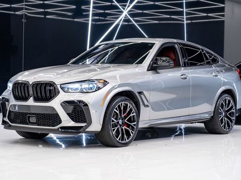 Used 2022 BMW X6 M w/ Competition Package image 3