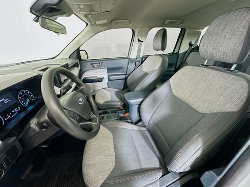 Used 2023 Ford Maverick XLT image 13