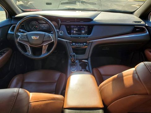 Used 2020 Cadillac XT5 Premium Luxury image 13