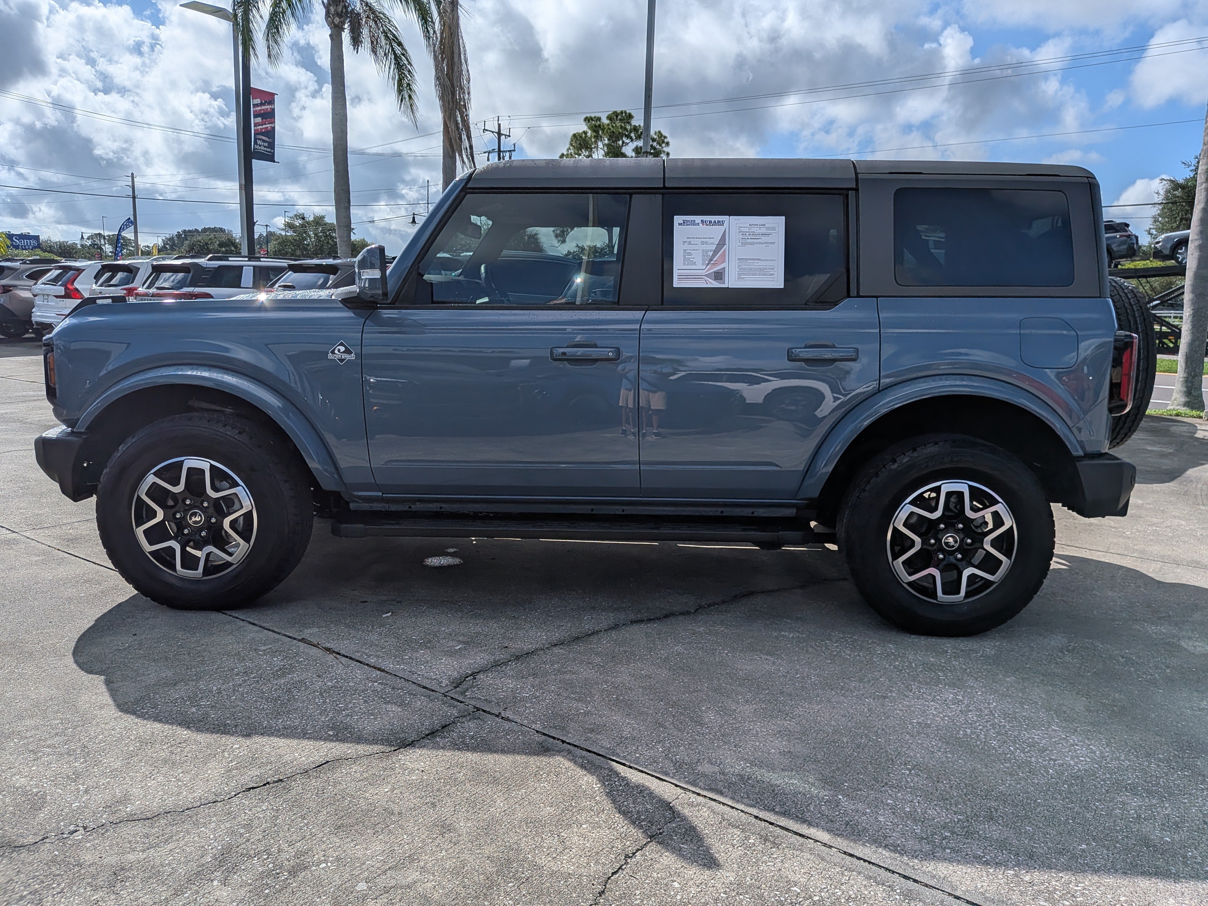 Used 2024 Ford Bronco Outer Banks AWD/4WD image 7