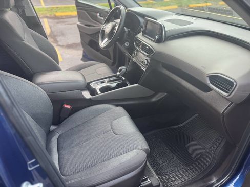 Used 2020 Hyundai Santa Fe SE image 10