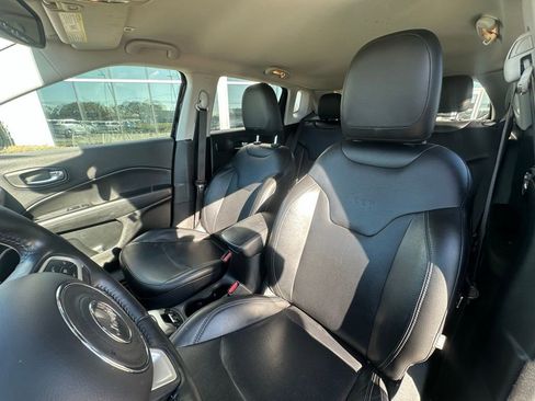 Used 2019 Jeep Compass High Altitude image 11